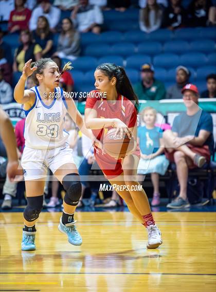 Thumbnail 1 in Cathedral Catholic vs. La Jolla Country Day (CIF SDS Girls Open Divistion Finals) photogallery.