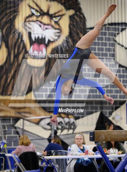 Thumbnail 1 in VHSL Occoquan Region 6C Championships photogallery.