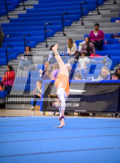 Thumbnail 2 in VHSL Occoquan Region 6C Championships photogallery.