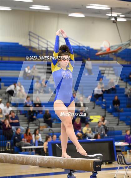 Thumbnail 1 in VHSL Occoquan Region 6C Championships photogallery.