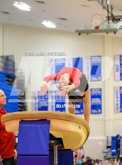 Thumbnail 3 in VHSL Occoquan Region 6C Championships photogallery.