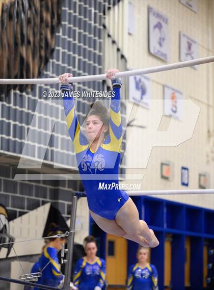 Thumbnail 3 in VHSL Occoquan Region 6C Championships photogallery.