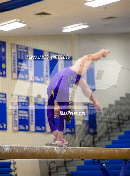 Thumbnail 2 in VHSL Occoquan Region 6C Championships photogallery.