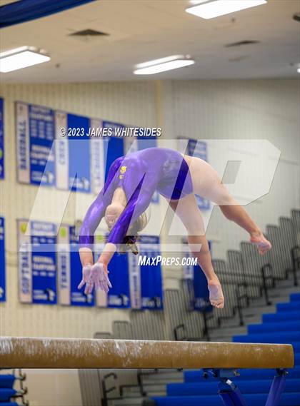 Thumbnail 1 in VHSL Occoquan Region 6C Championships photogallery.