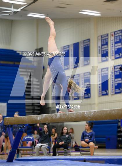 Thumbnail 1 in VHSL Occoquan Region 6C Championships photogallery.