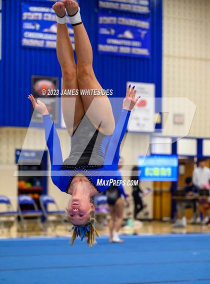 Thumbnail 1 in VHSL Occoquan Region 6C Championships photogallery.