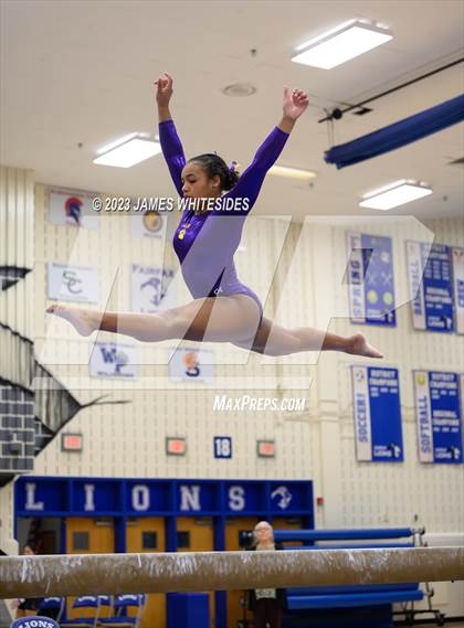 Thumbnail 3 in VHSL Occoquan Region 6C Championships photogallery.