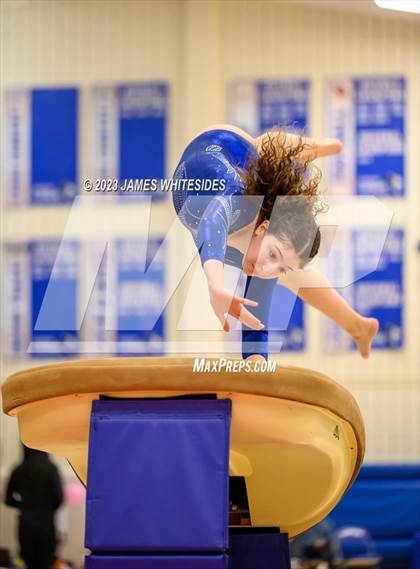 Thumbnail 3 in VHSL Occoquan Region 6C Championships photogallery.