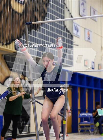 Thumbnail 1 in VHSL Occoquan Region 6C Championships photogallery.