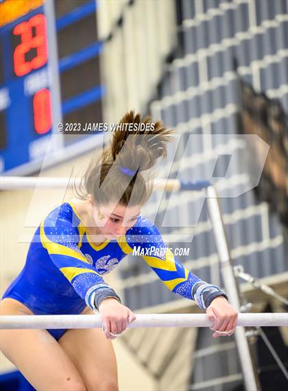 Thumbnail 2 in VHSL Occoquan Region 6C Championships photogallery.