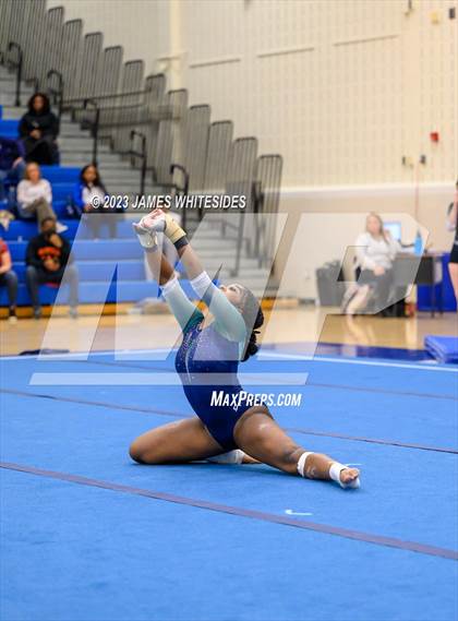 Thumbnail 2 in VHSL Occoquan Region 6C Championships photogallery.