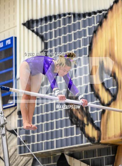 Thumbnail 3 in VHSL Occoquan Region 6C Championships photogallery.