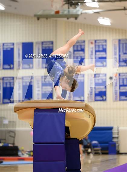 Thumbnail 1 in VHSL Occoquan Region 6C Championships photogallery.