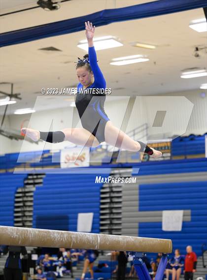Thumbnail 1 in VHSL Occoquan Region 6C Championships photogallery.