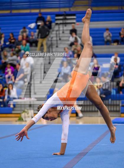 Thumbnail 3 in VHSL Occoquan Region 6C Championships photogallery.