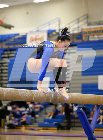 Thumbnail 2 in VHSL Occoquan Region 6C Championships photogallery.