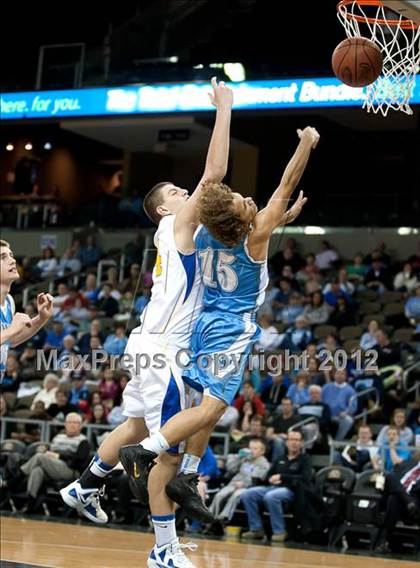 Thumbnail 2 in Newport Central Catholic vs. Boone County (Regional Playoff) photogallery.