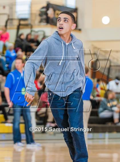 Thumbnail 3 in Saint Mary's vs. Capital Christian (CIF NorCal Regional D4 Final) photogallery.