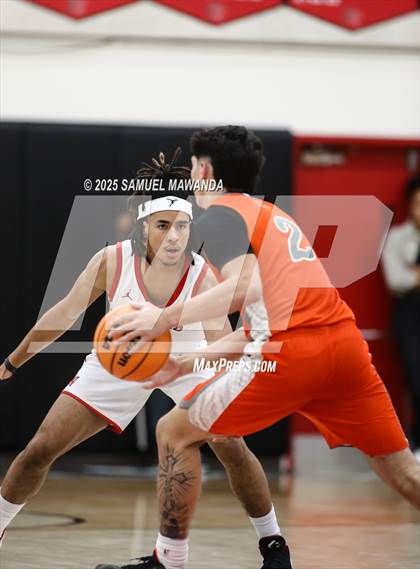 Thumbnail 3 in Harvard-Westlake vs Bishop Gorman (Harvard-Westlake Winter Showcase) photogallery.