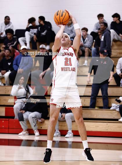 Thumbnail 2 in Harvard-Westlake vs Bishop Gorman (Harvard-Westlake Winter Showcase) photogallery.