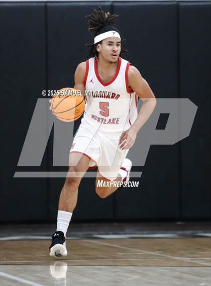 Thumbnail 1 in Harvard-Westlake vs Bishop Gorman (Harvard-Westlake Winter Showcase) photogallery.