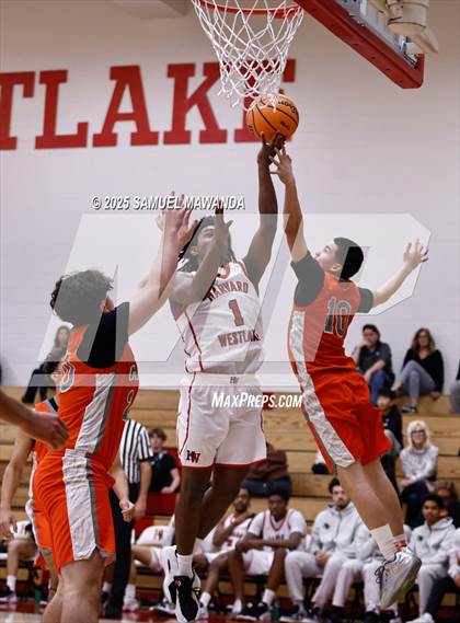 Thumbnail 1 in Harvard-Westlake vs Bishop Gorman (Harvard-Westlake Winter Showcase) photogallery.