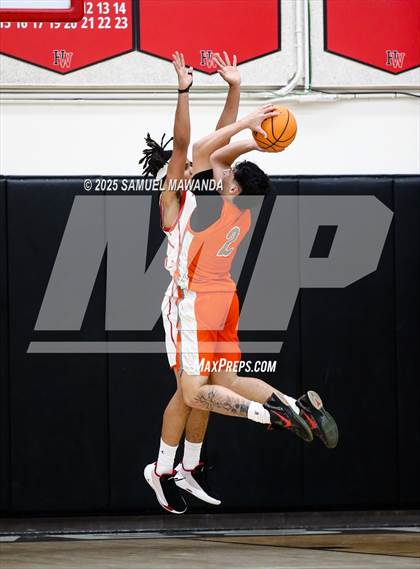 Thumbnail 3 in Harvard-Westlake vs Bishop Gorman (Harvard-Westlake Winter Showcase) photogallery.