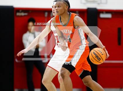 Thumbnail 2 in Harvard-Westlake vs Bishop Gorman (Harvard-Westlake Winter Showcase) photogallery.