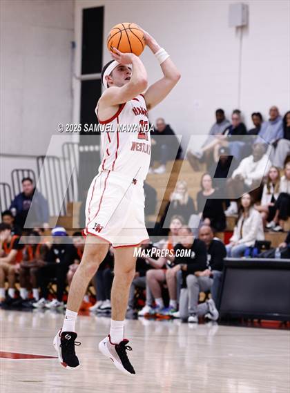 Thumbnail 2 in Harvard-Westlake vs Bishop Gorman (Harvard-Westlake Winter Showcase) photogallery.