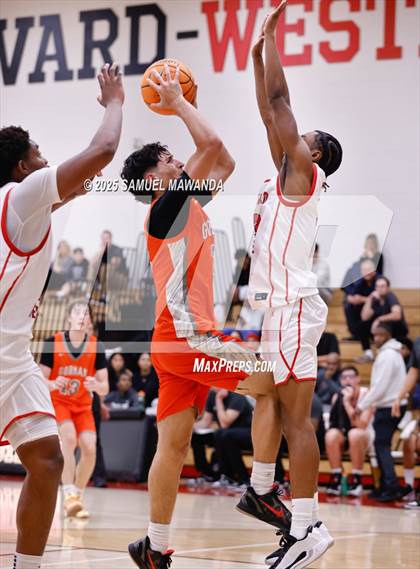 Thumbnail 3 in Harvard-Westlake vs Bishop Gorman (Harvard-Westlake Winter Showcase) photogallery.