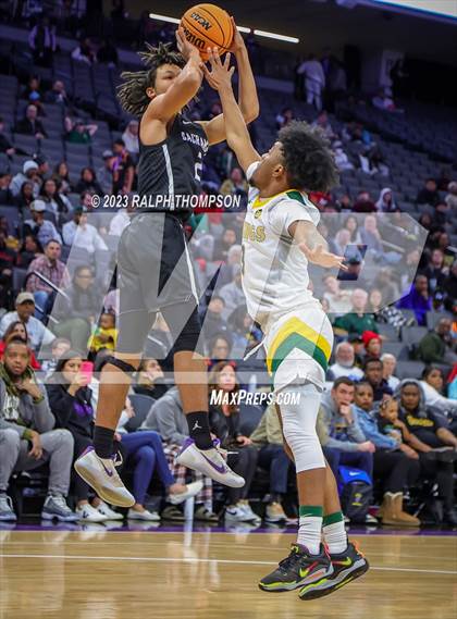 Thumbnail 2 in Sacramento vs. Vanden (CIF SJS D-3 Final) photogallery.