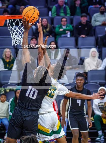 Thumbnail 2 in Sacramento vs. Vanden (CIF SJS D-3 Final) photogallery.