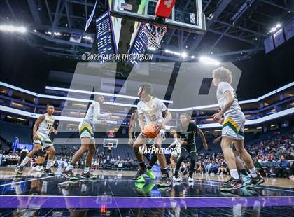 Thumbnail 3 in Sacramento vs. Vanden (CIF SJS D-3 Final) photogallery.