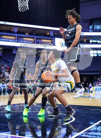 Thumbnail 3 in Sacramento vs. Vanden (CIF SJS D-3 Final) photogallery.