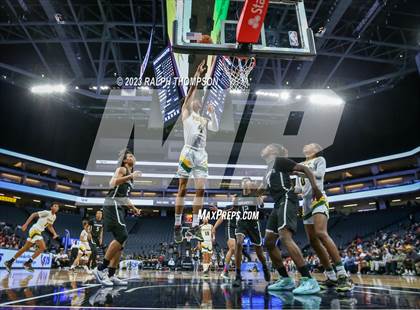 Thumbnail 2 in Sacramento vs. Vanden (CIF SJS D-3 Final) photogallery.
