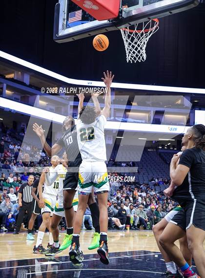 Thumbnail 3 in Sacramento vs. Vanden (CIF SJS D-3 Final) photogallery.