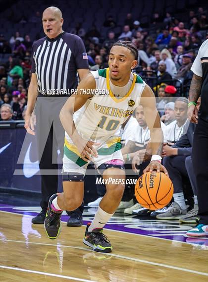 Thumbnail 2 in Sacramento vs. Vanden (CIF SJS D-3 Final) photogallery.