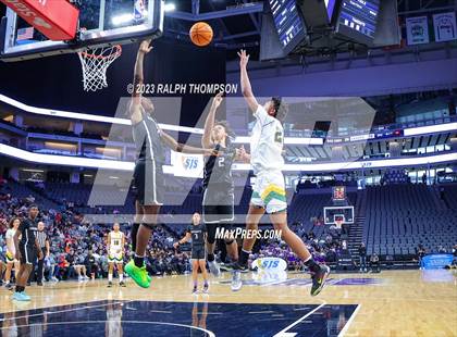Thumbnail 2 in Sacramento vs. Vanden (CIF SJS D-3 Final) photogallery.