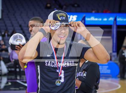 Thumbnail 3 in Sacramento vs. Vanden (CIF SJS D-3 Final) photogallery.