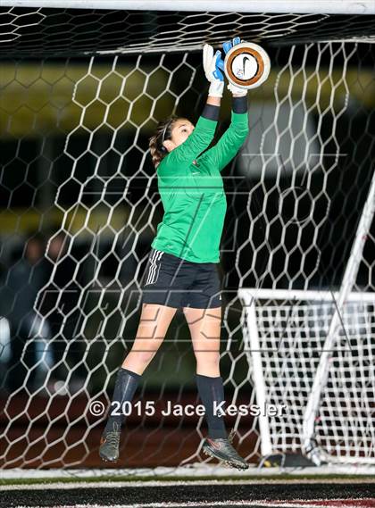 Thumbnail 1 in Alemany @ Oaks Christian photogallery.