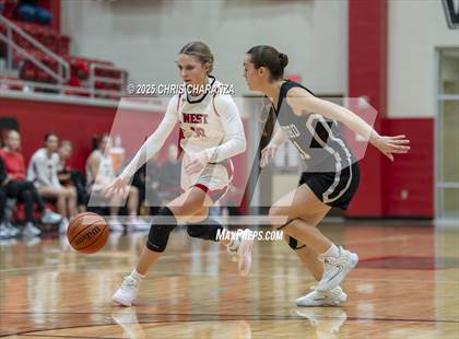 Thumbnail 1 in Crawford @ West photogallery.