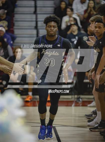 Thumbnail 3 in Harvard-Westlake vs. Notre Dame (SO) photogallery.