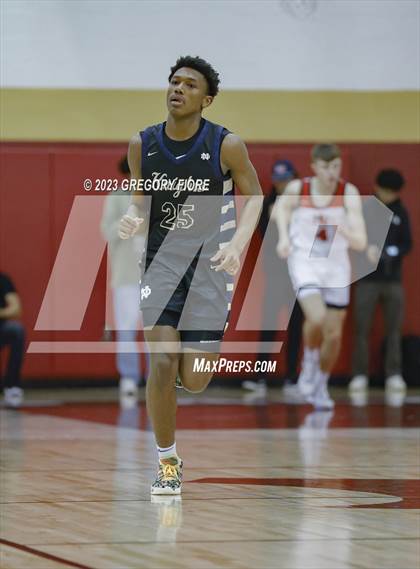 Thumbnail 1 in Harvard-Westlake vs. Notre Dame (SO) photogallery.