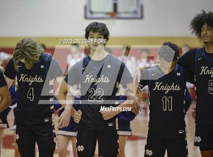 Thumbnail 2 in Harvard-Westlake vs. Notre Dame (SO) photogallery.