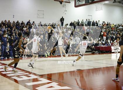 Thumbnail 3 in Harvard-Westlake vs. Notre Dame (SO) photogallery.