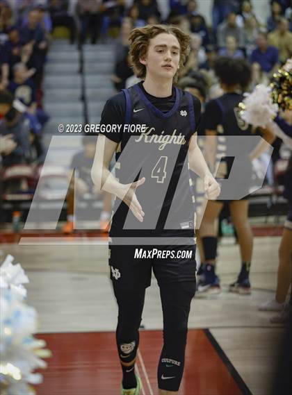 Thumbnail 2 in Harvard-Westlake vs. Notre Dame (SO) photogallery.