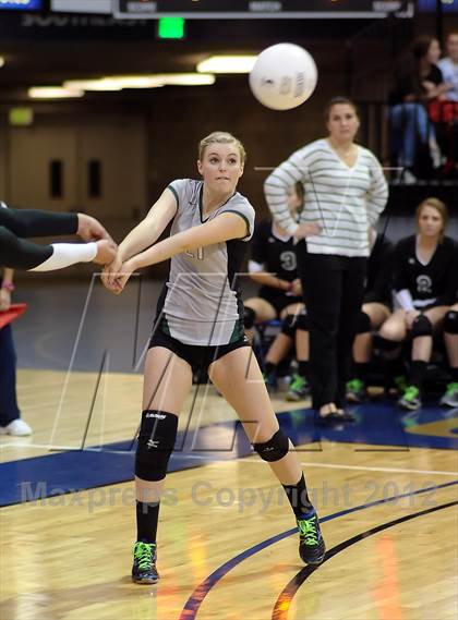 Thumbnail 1 in St. Francis vs. Granite Bay (CIF SJS D1 Final) photogallery.