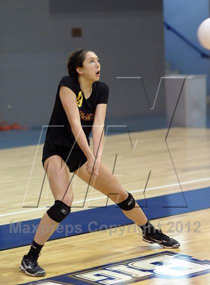Thumbnail 3 in St. Francis vs. Granite Bay (CIF SJS D1 Final) photogallery.