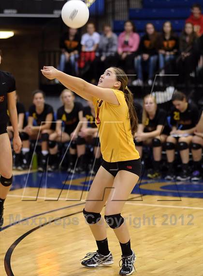 Thumbnail 2 in St. Francis vs. Granite Bay (CIF SJS D1 Final) photogallery.