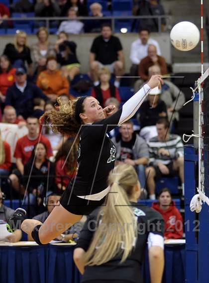 Thumbnail 3 in St. Francis vs. Granite Bay (CIF SJS D1 Final) photogallery.